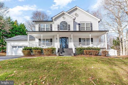 1166 AMBER WAY