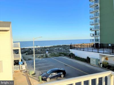 8 35TH STREET