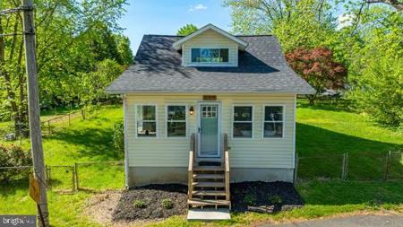 3909 OLD BAYSIDE ROAD