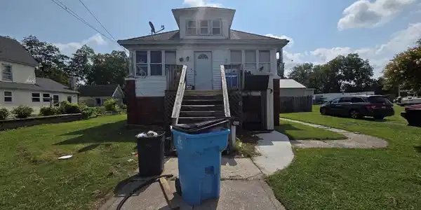 306 MYRTLE STREET