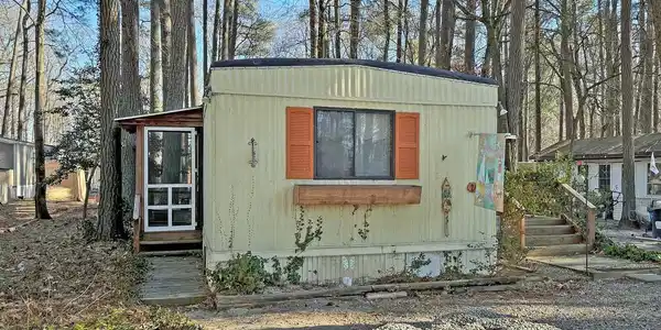 24511 DOGWOOD LANE