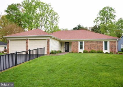 922 SCHOONER CIRCLE