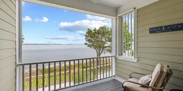 522 NARROWS POINTE DRIVE