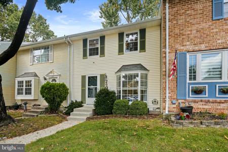 260 CHALET CIRCLE W