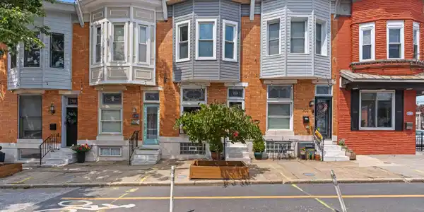 704 POTOMAC STREET