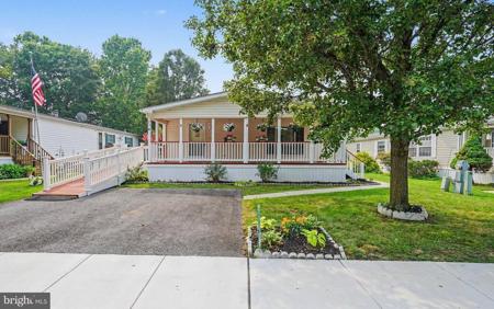 73 WOODS WAY