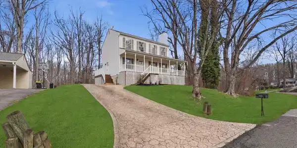 2972 TARTAN LANE