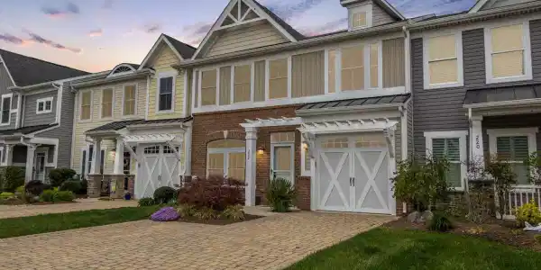 222 SAMANTHA DRIVE