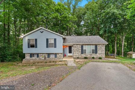 8566 STOCK DRIVE