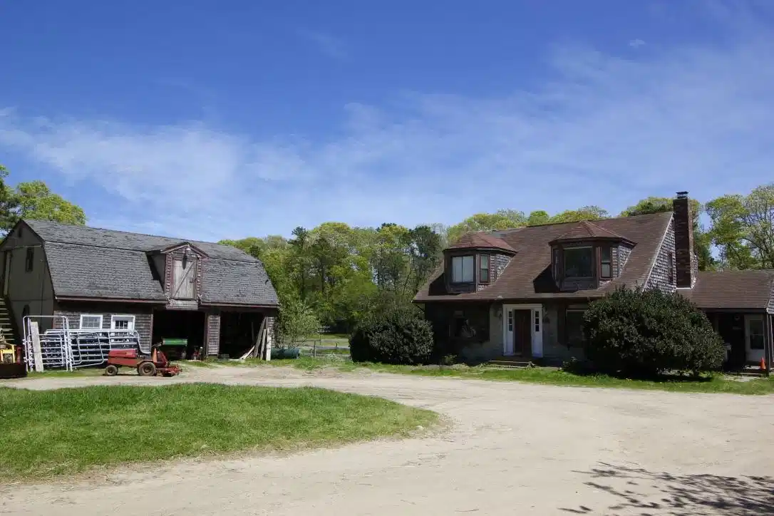Image 1: House and Barn
