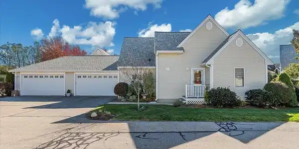 4 Old Field Road