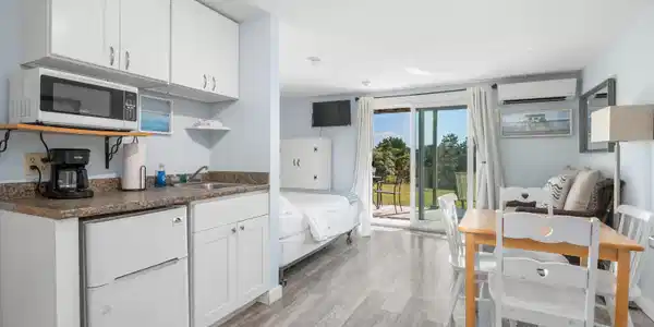 132 Shore Road Unit 7