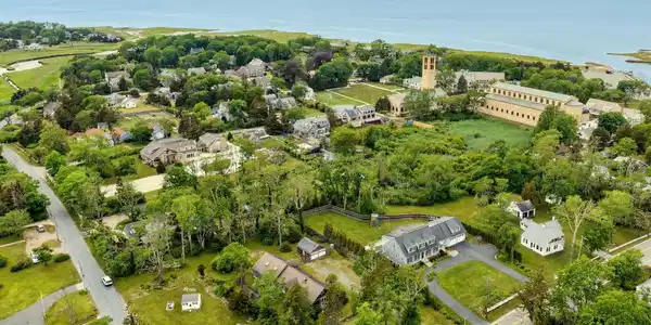 89 Rock Harbor Road