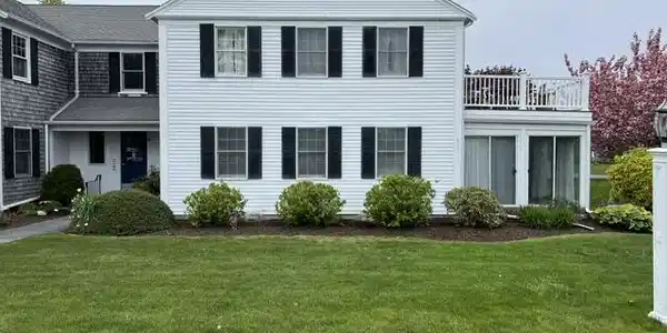 99 Depot Road Unit APT 23