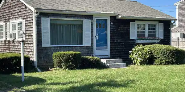 44 Trotters Lane