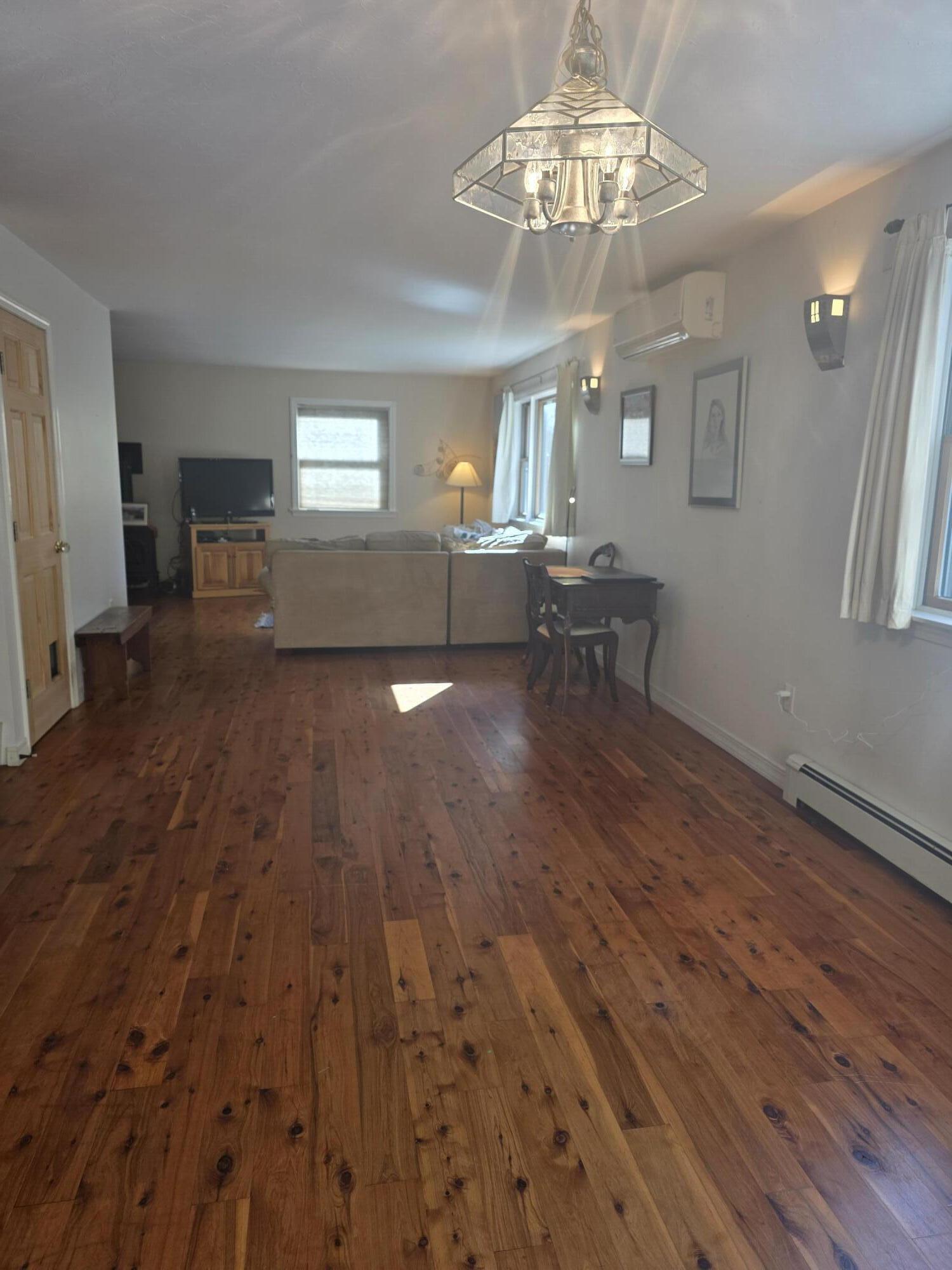 Image 4: Dining and Entertaining Area