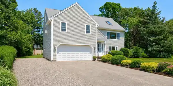 Image 2: 108 Pheasant Lane