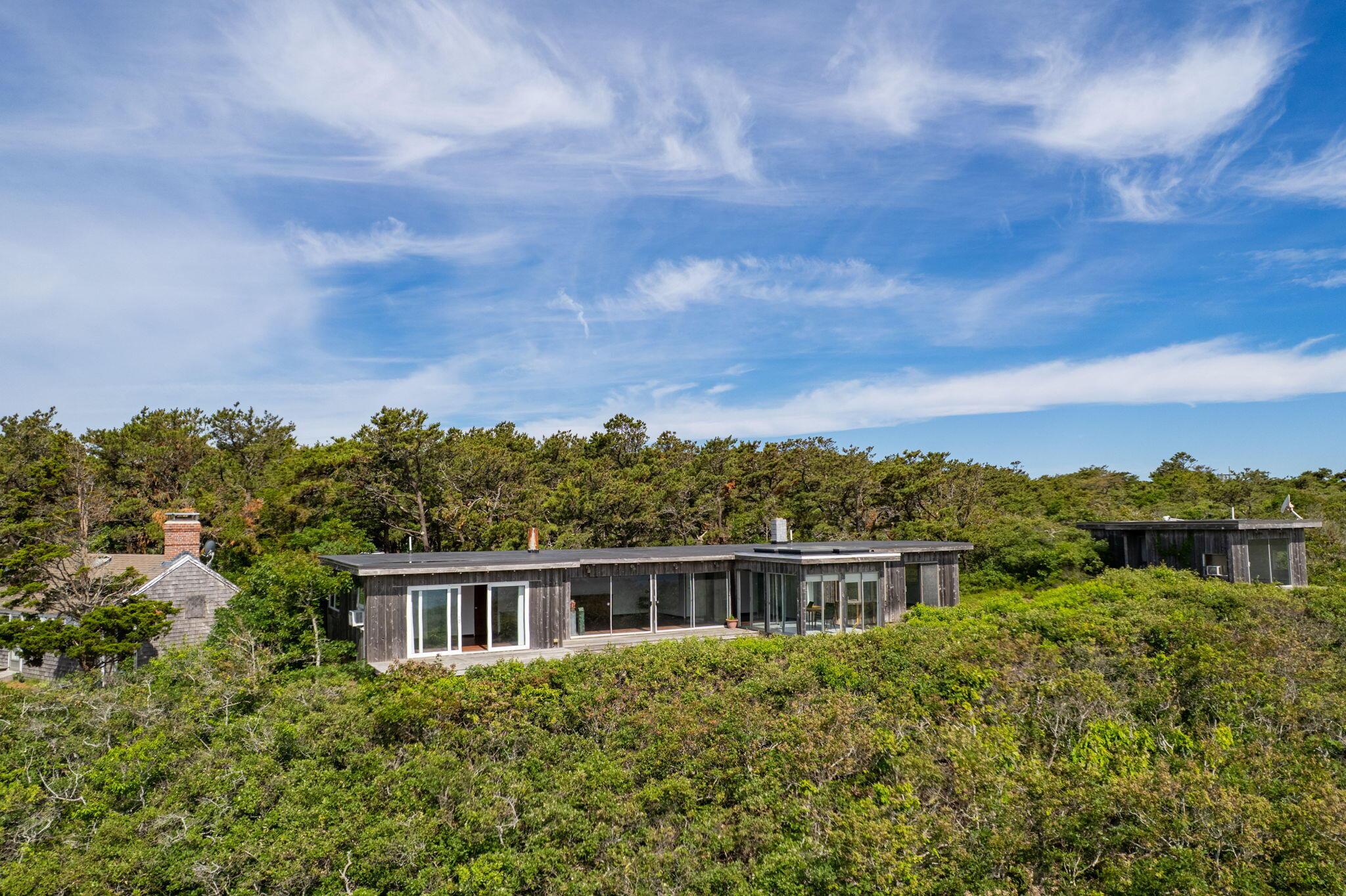Image 3: 89-web-or-mls-1100-ocean-view-dr