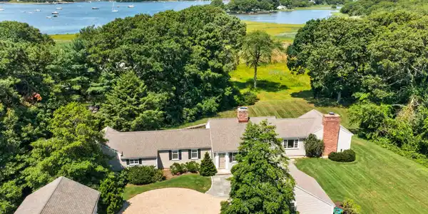 35 Blue Heron Drive