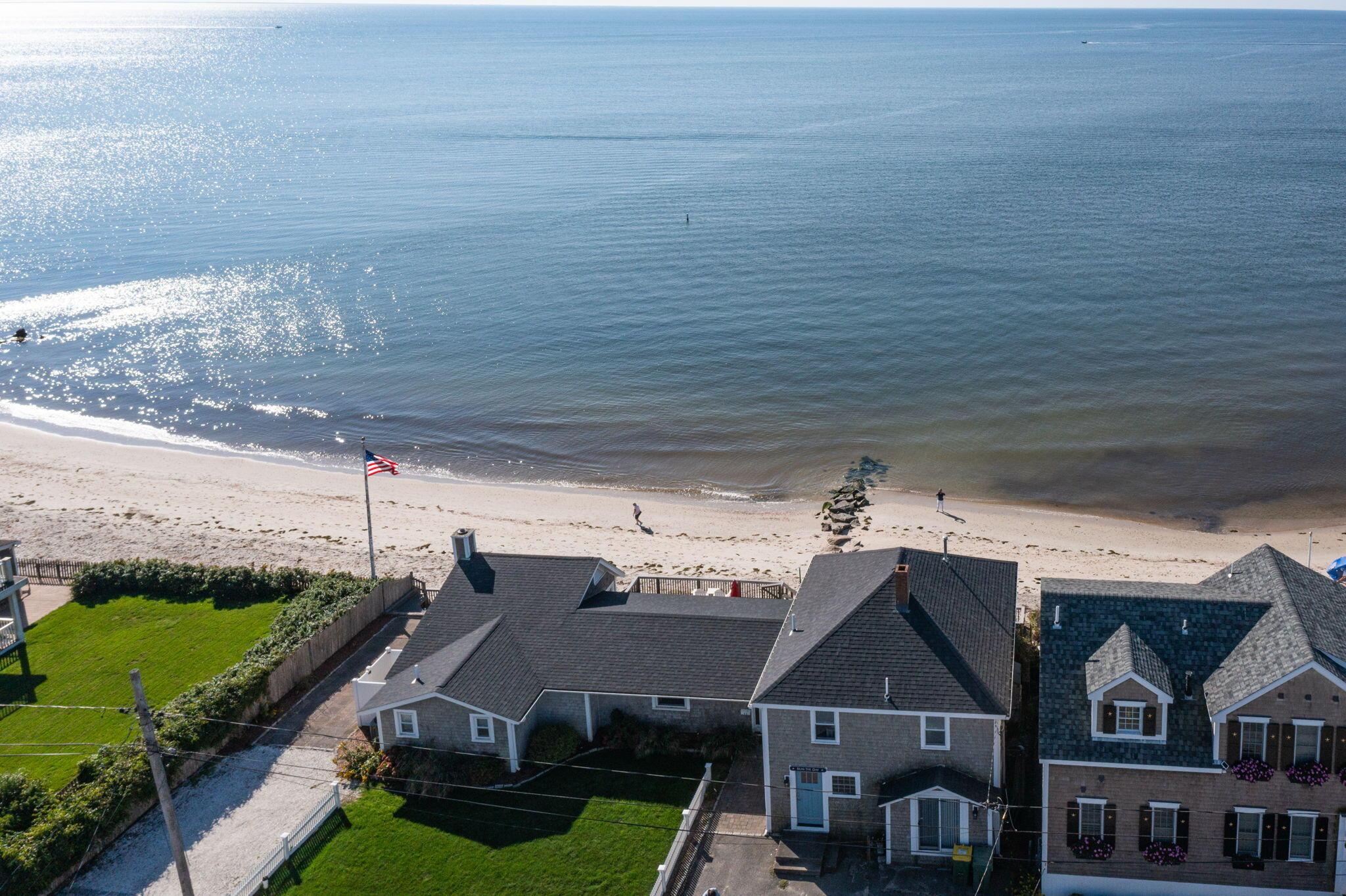 Image 1: 63-web-or-mls-11-atlantic-st