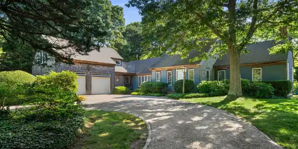 15 Hayward Lane
