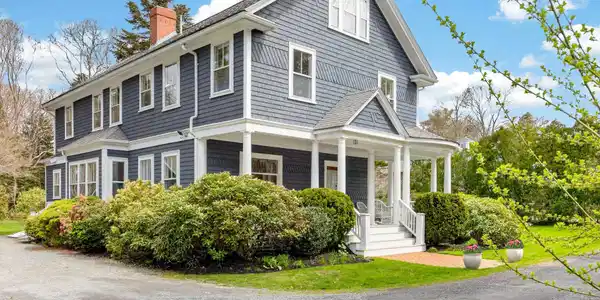 60 Nickerson Drive