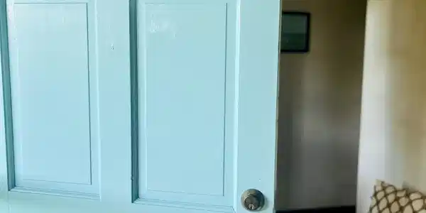 Image 3: Entry