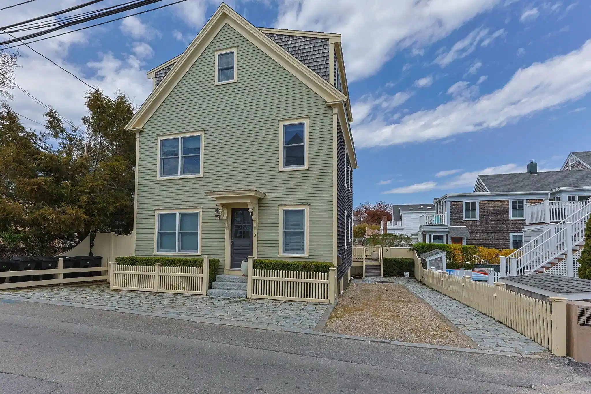 Image 1: 4-web-or-mls-3-franklin-st-2