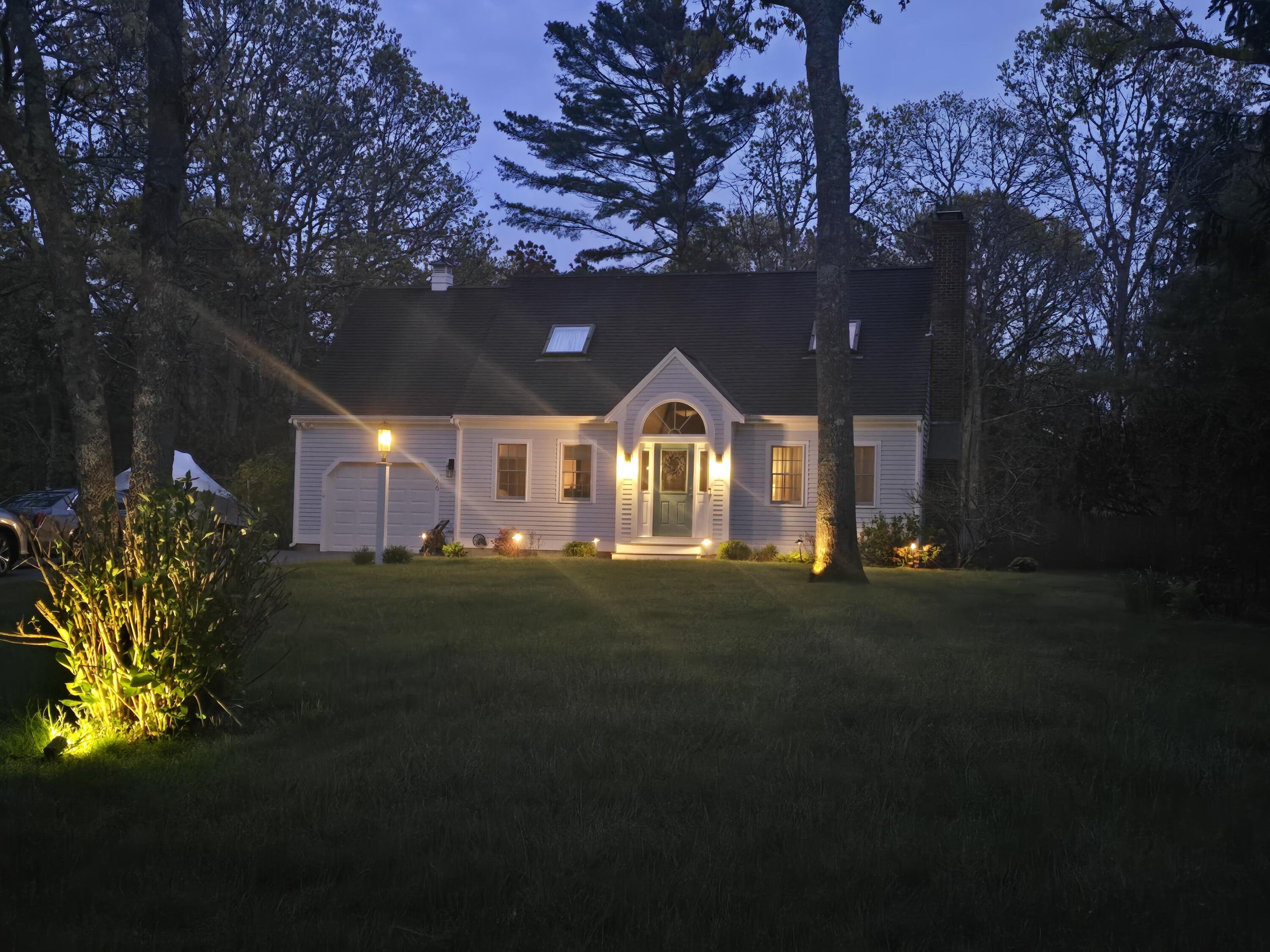 Image 3: Lights