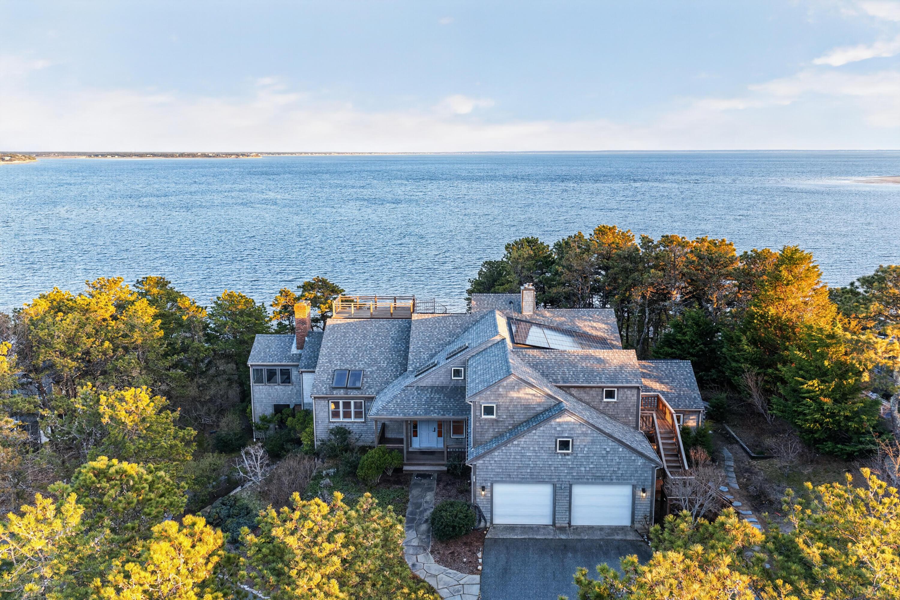Image 2: DJI_20260421185906_0659_D