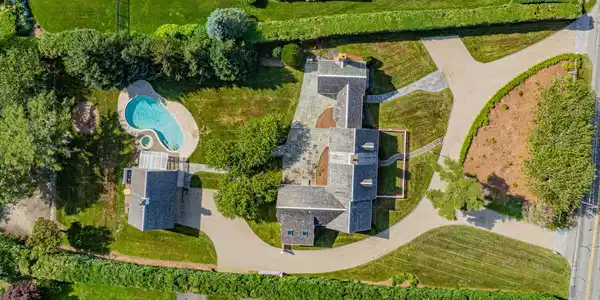 Image 4: birdseye view