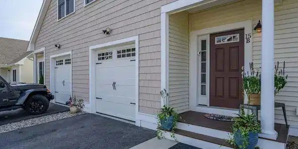 637 Gifford Street UNIT 15B