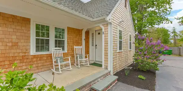 176 Palmer Avenue Unit APT 2