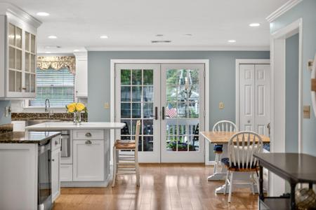 727 Main Street UNIT F3