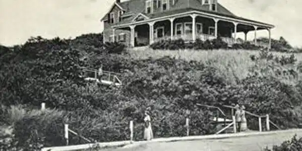 Image 2: 2
