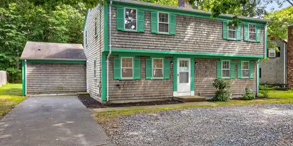 41 Old School House Road