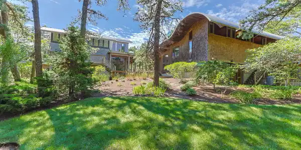 195 King Phillip Road