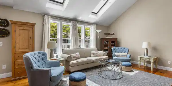 Image 2: 4-web-or-mls-216-orleans-rd-d