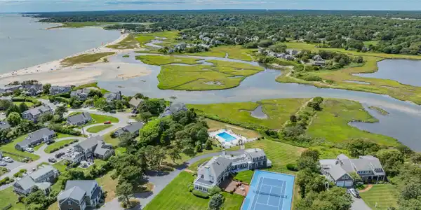 44 Buena Vista Road
