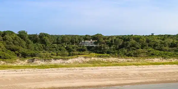 Image 2: 002_dji_20260810171012_0094_d_331