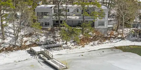 36 Little Neck Lane
