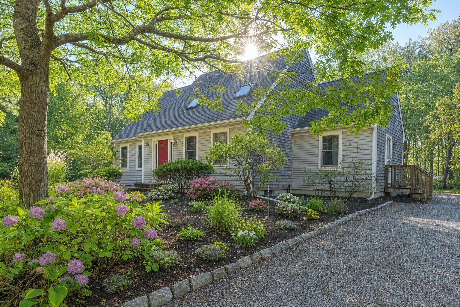 Image 2: Spring Exterior