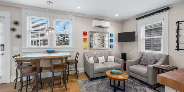 9A Conwell Street Unit 4