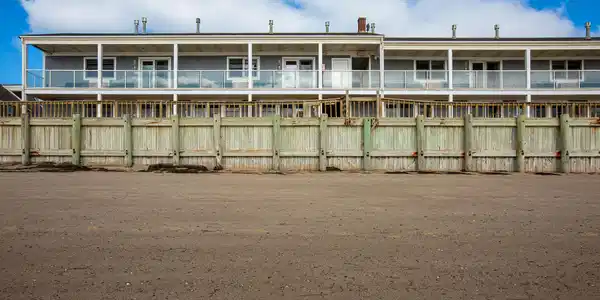 496 Shore Road Unit 10
