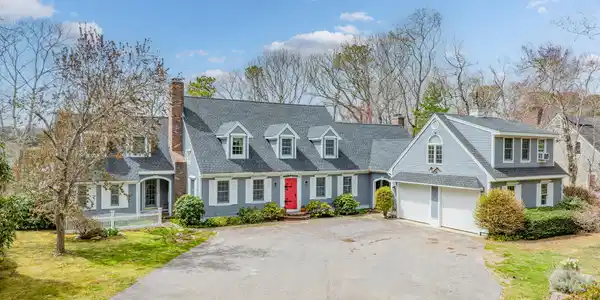 422 Hatchville Road