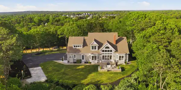 38 Equestrian Lane