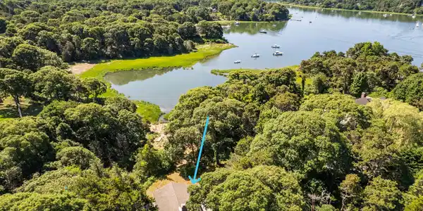 Image 4: 39-web-or-mls-26-cedar-cove-rd