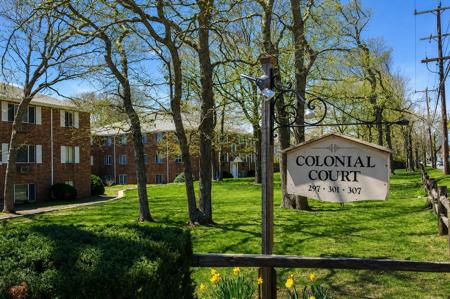 307 W Main Street Unit APT 1