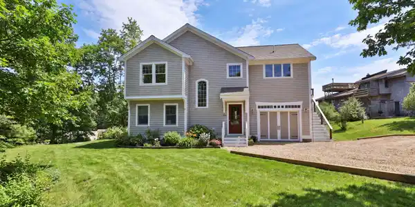 395 Kendrick Avenue
