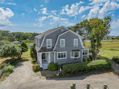 27 Mayflower Lane